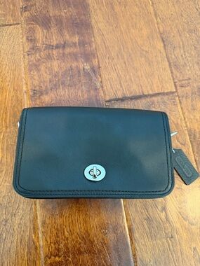 Coach Black Leather Crossbody Purse